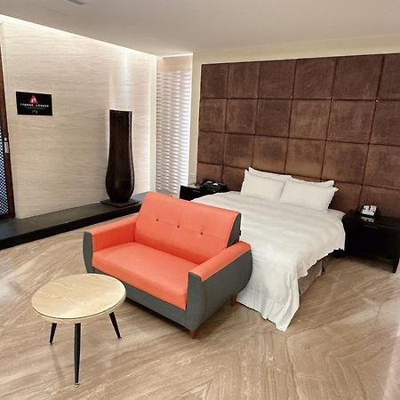 Orient Luxury Villa Motel Huwei Eksteriør billede