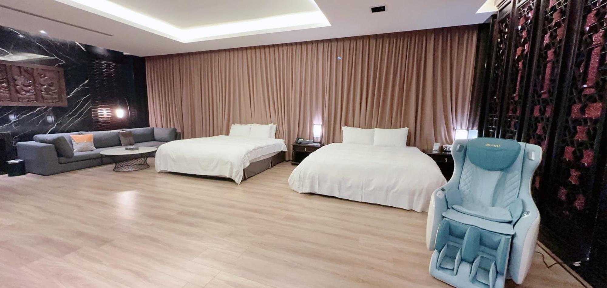 Orient Luxury Villa Motel Huwei Eksteriør billede