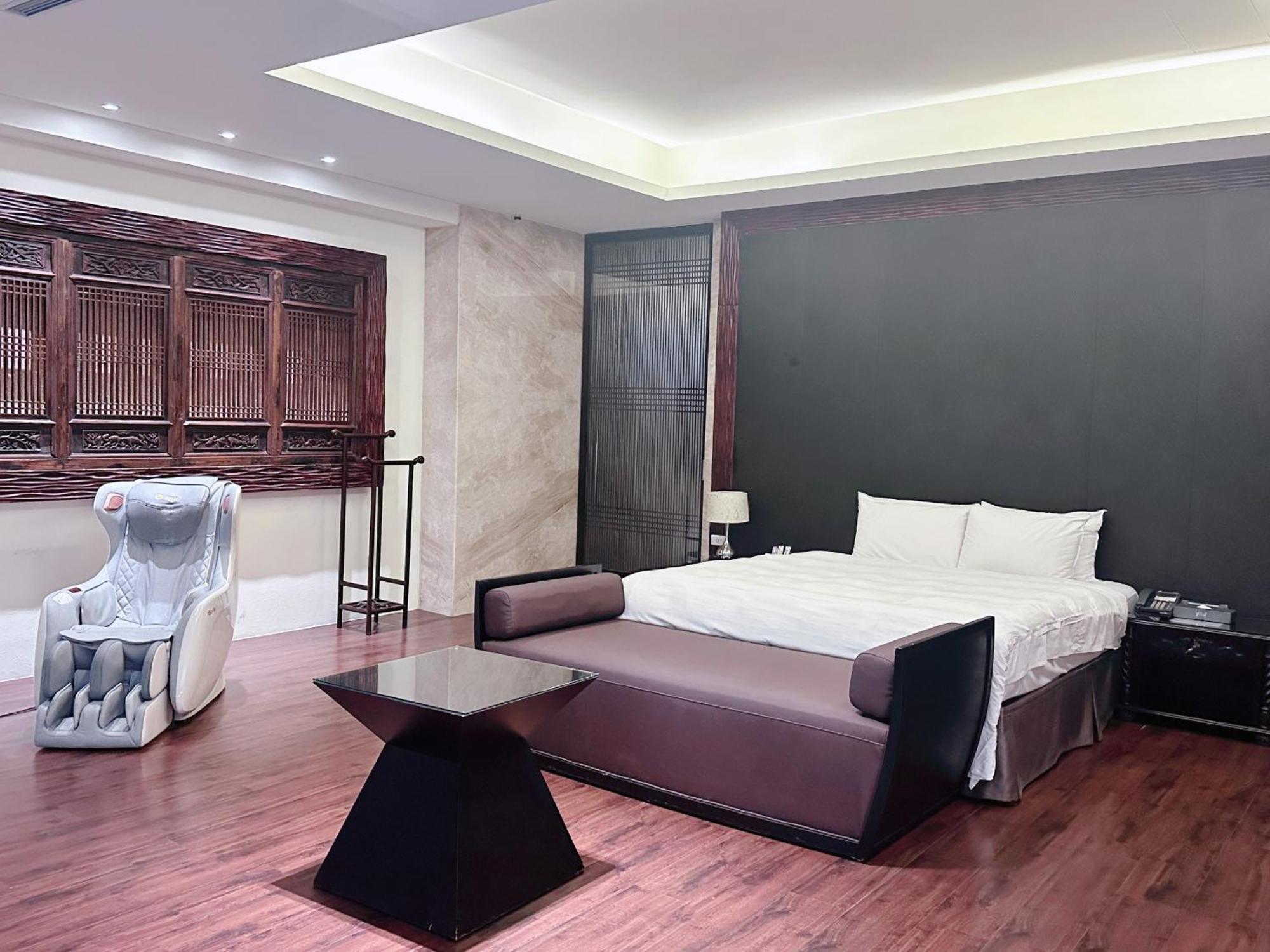 Orient Luxury Villa Motel Huwei Eksteriør billede