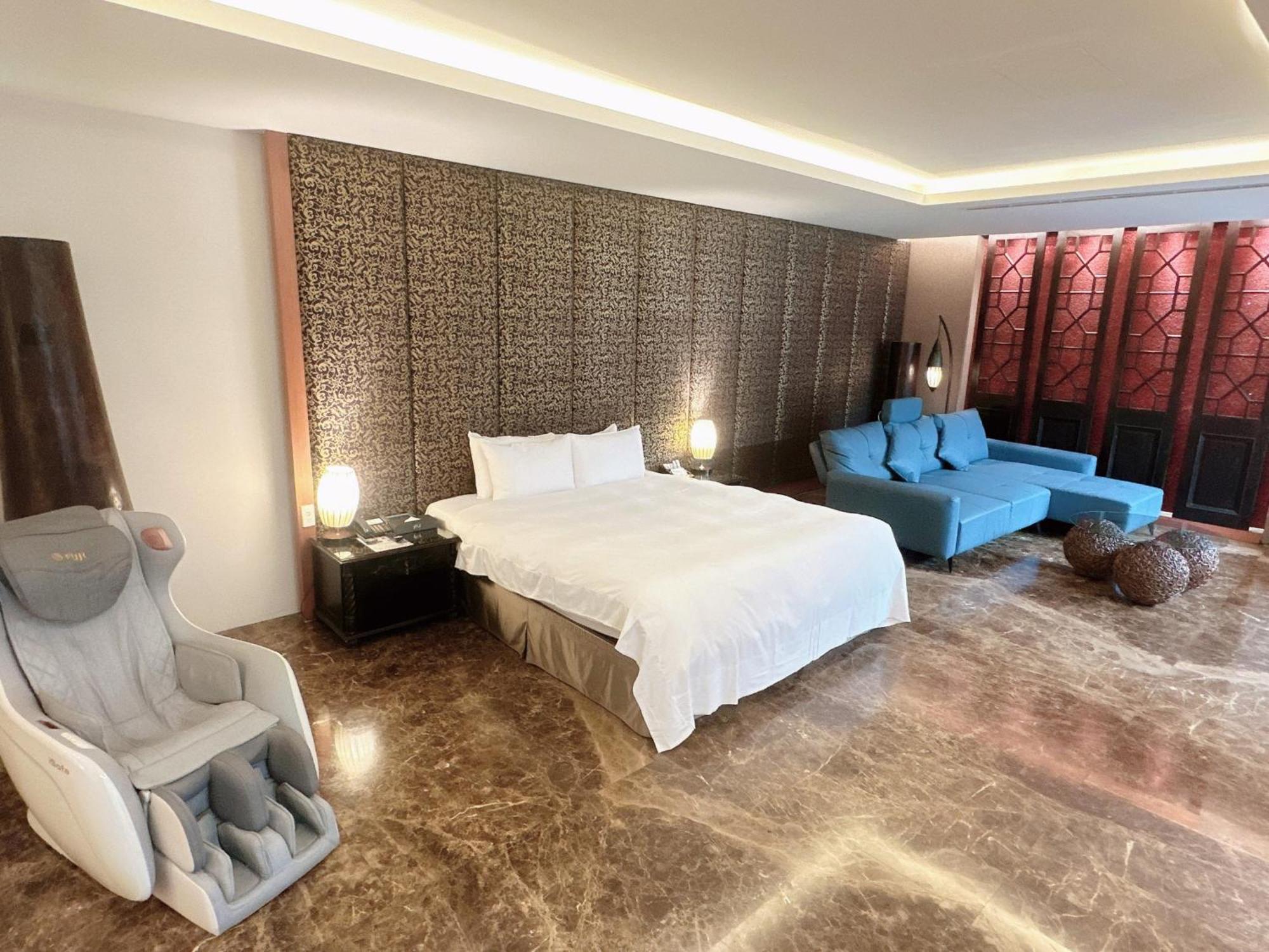 Orient Luxury Villa Motel Huwei Eksteriør billede